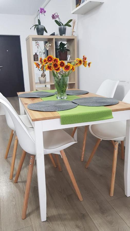 Apartament Karina Navodari Bagian luar foto