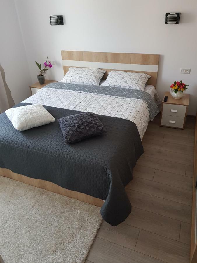 Apartament Karina Navodari Bagian luar foto